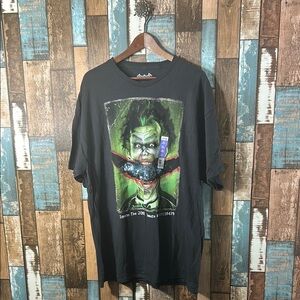 Men's joker Batman tshirt